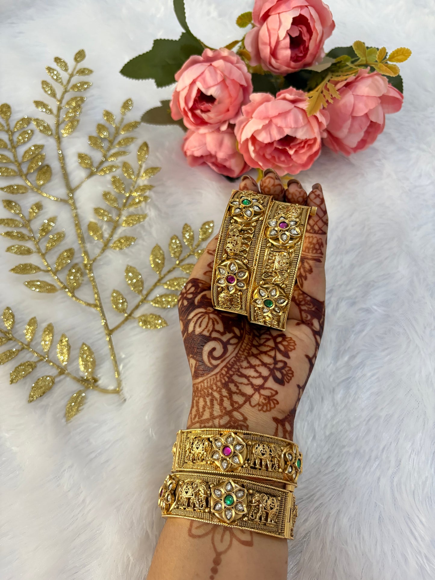 Bangles ( Set of 2 bangles )