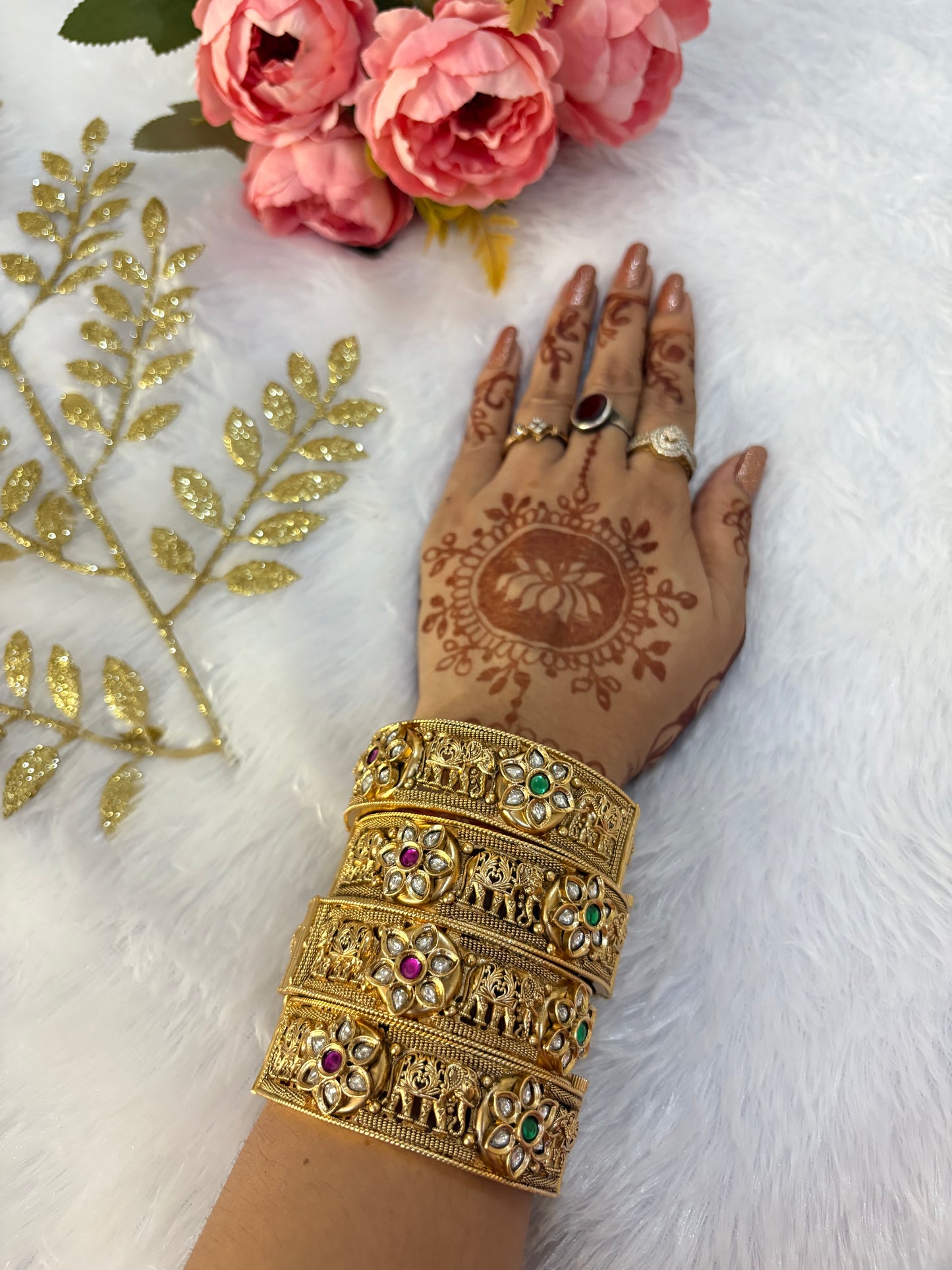Bangles ( Set of 2 bangles )