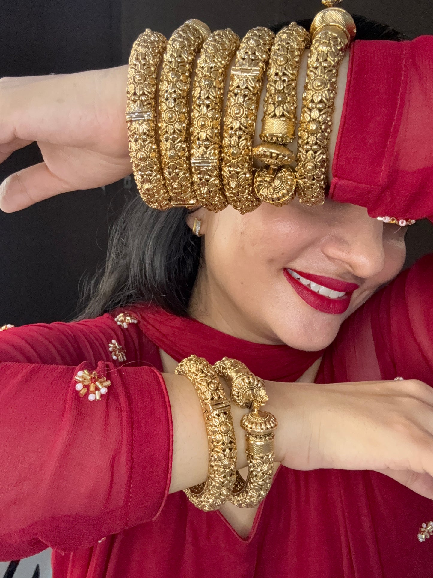 Bangles ( 1 pair - 2 Bangles )