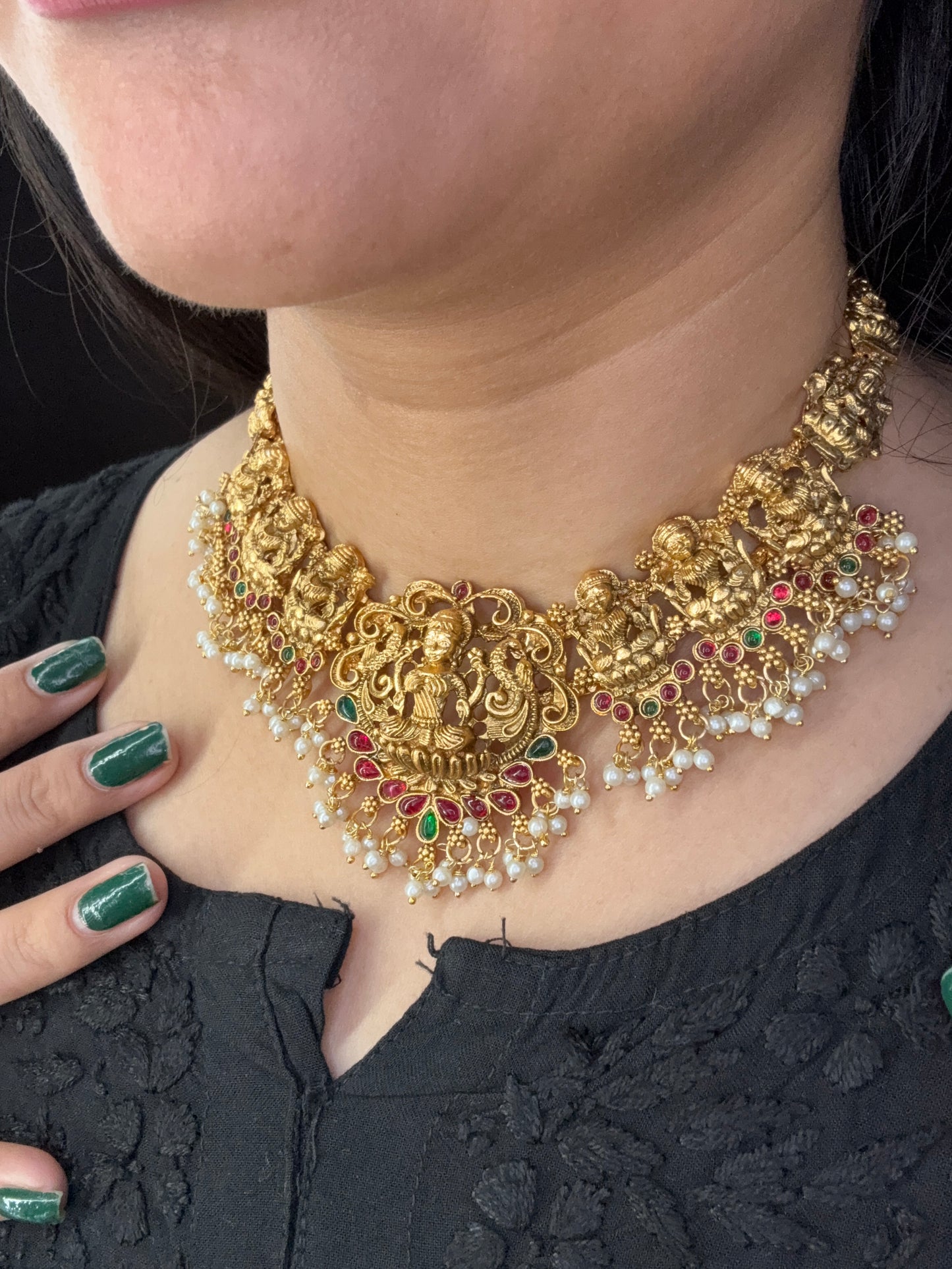 Traditional Set With Earrings