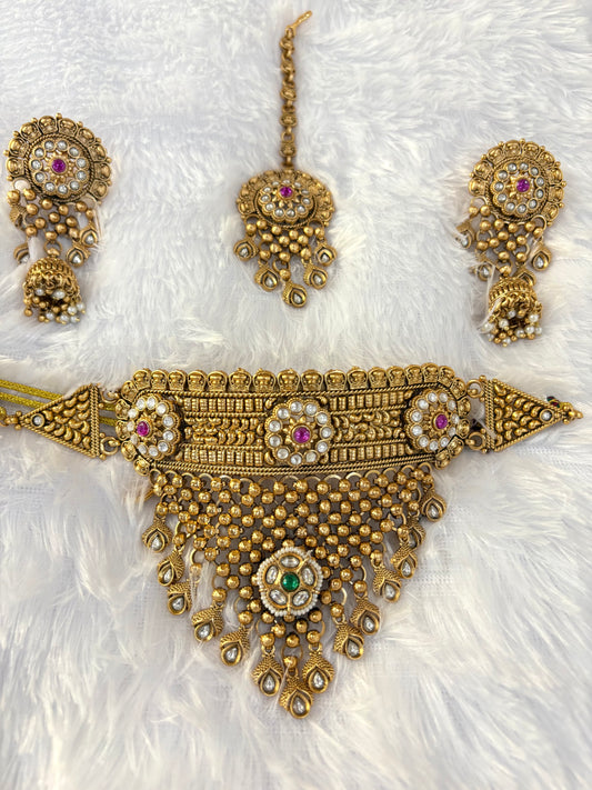 Choker Set