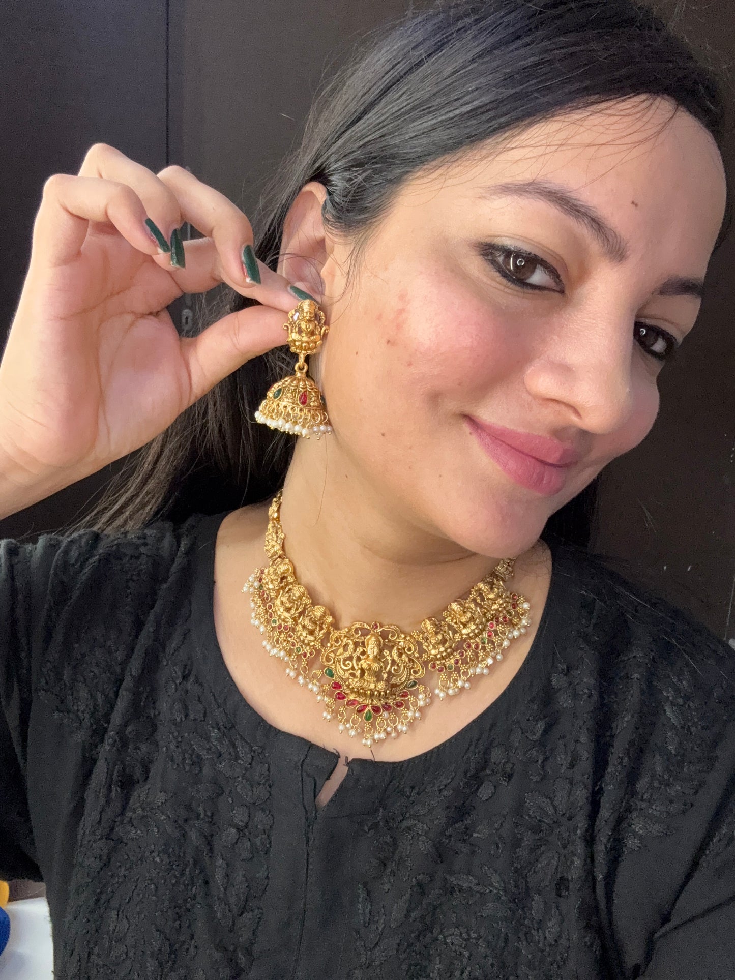 Traditional Set With Earrings
