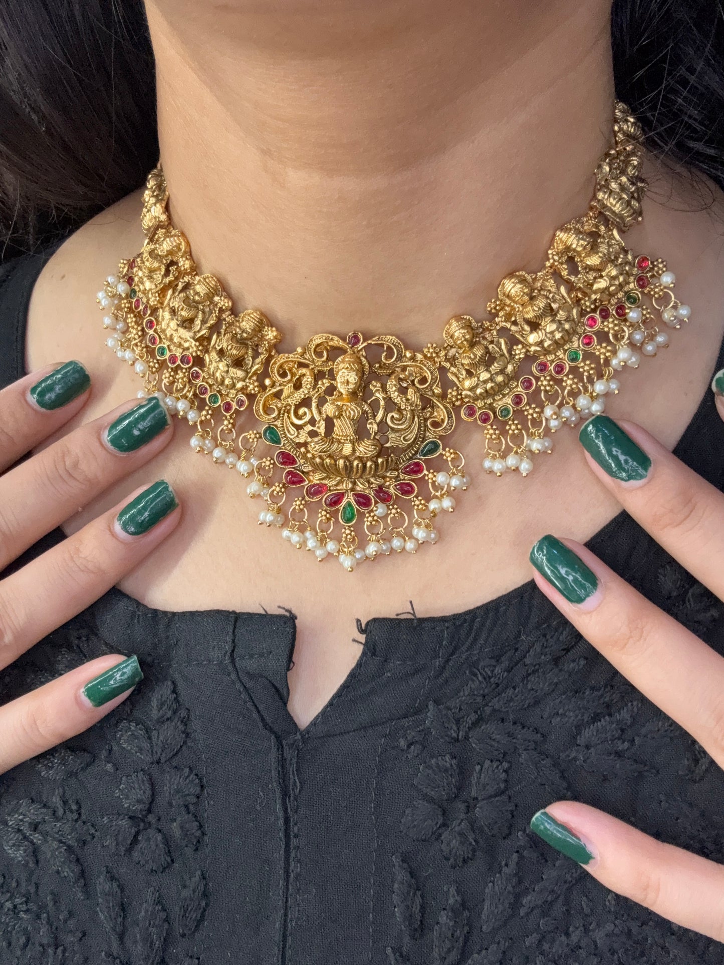 Traditional Set With Earrings