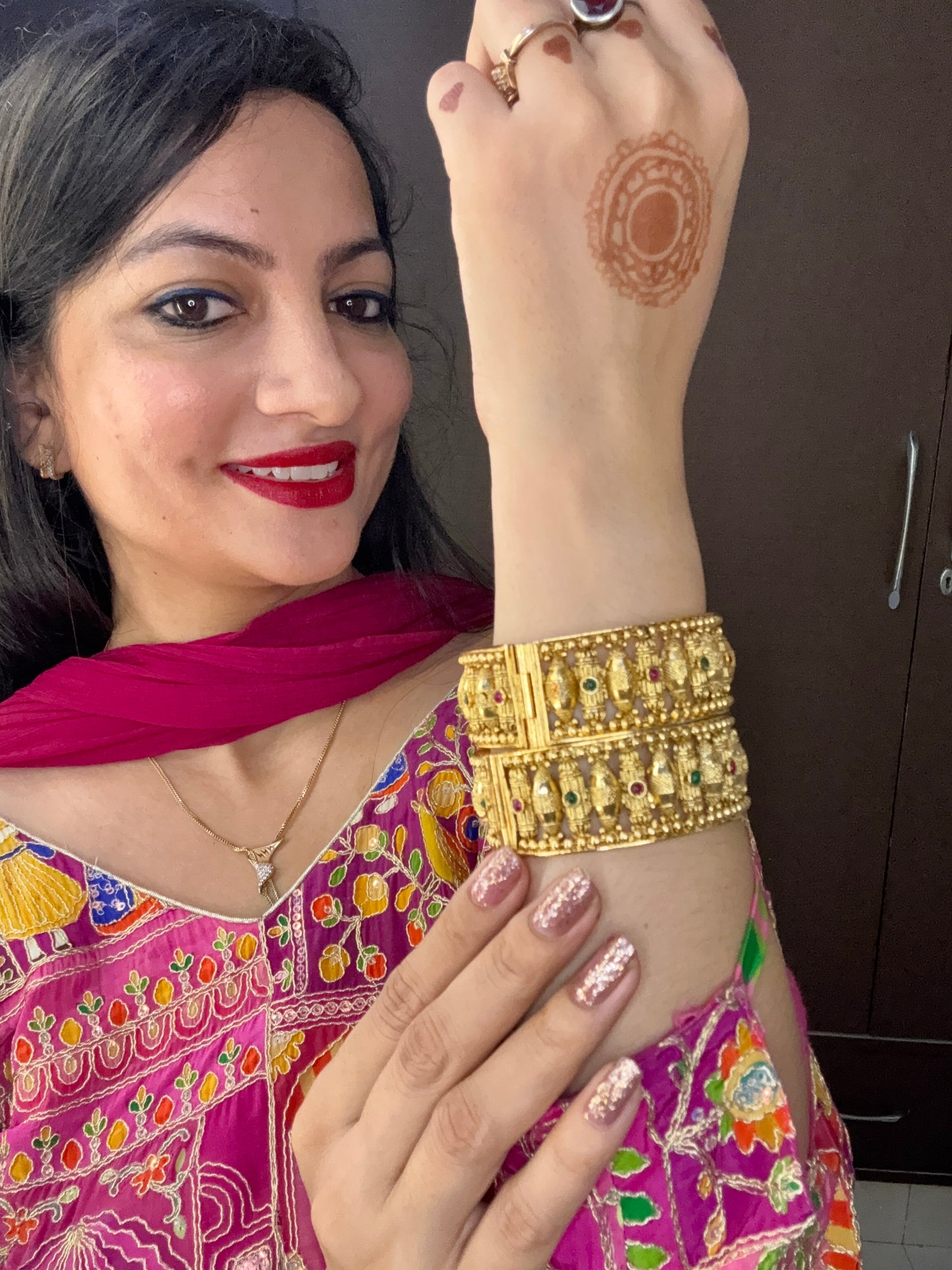Bangles ( 1 pair - 2 bangles )