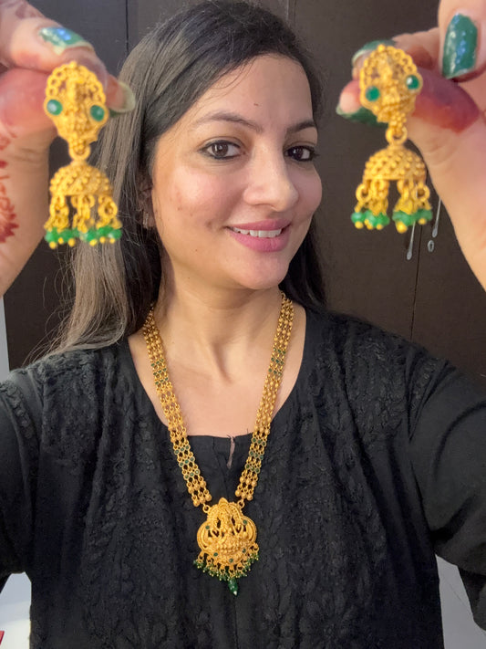 Traditional Set